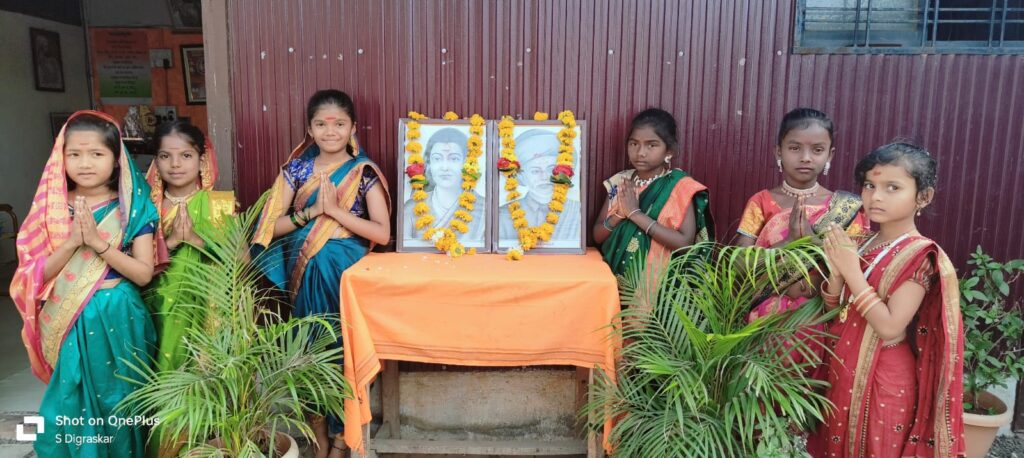 गोविंदेश्वर प्राथमिक शाळेत सावित्रीबाई फुले यांची जयंती साजरी करण्यात आली
